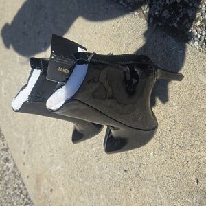 Black pleather bootie - Brand new